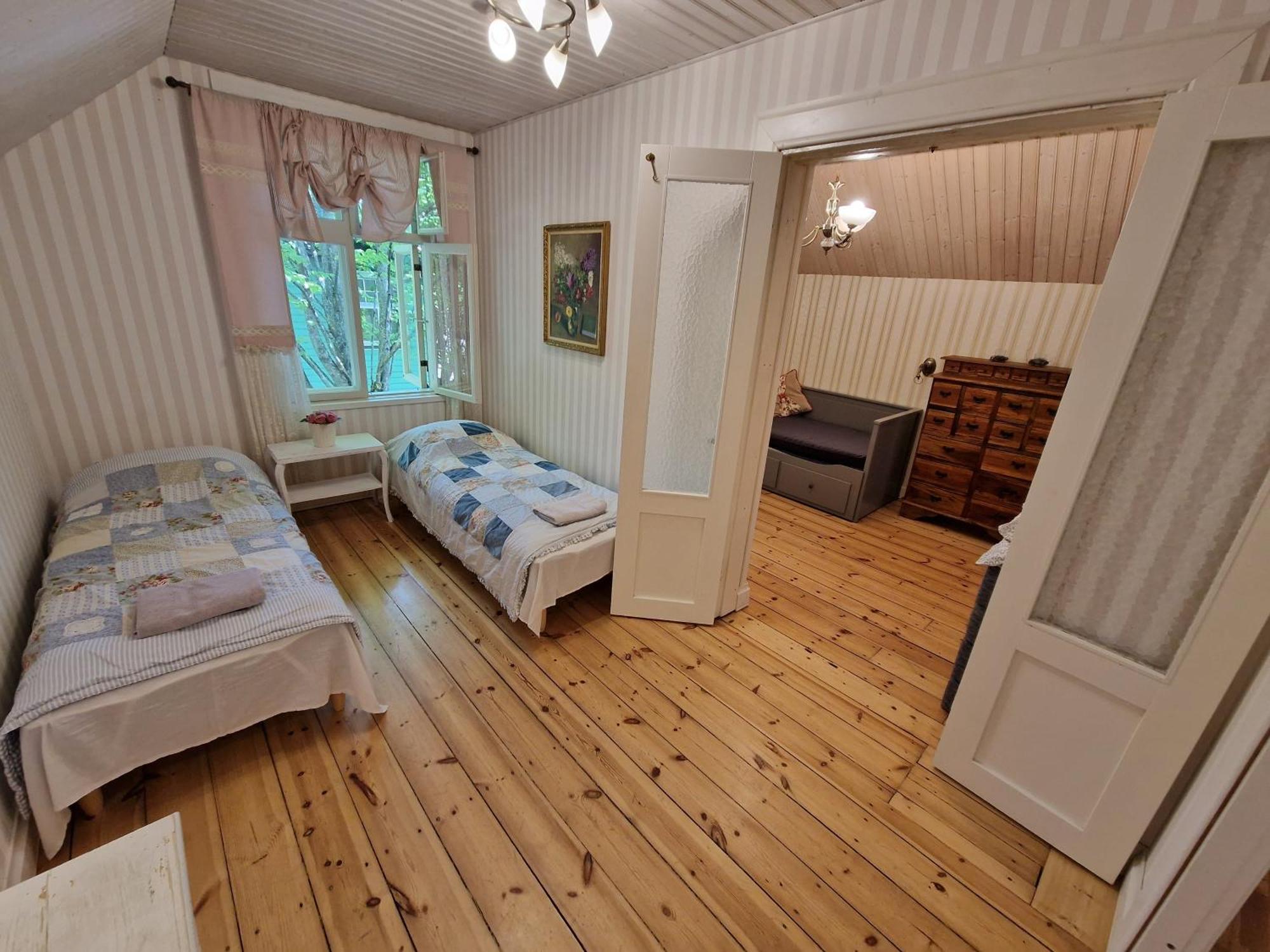 Villa Tammsaare Пярну Екстериор снимка