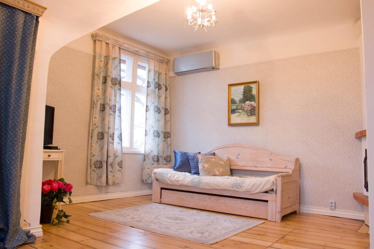 Villa Tammsaare Пярну Екстериор снимка